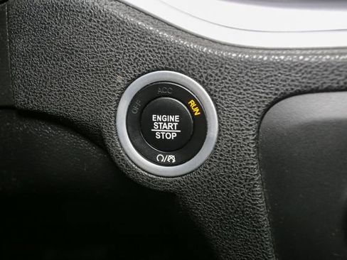 Used 2020 Dodge Charger SXT AWD/4WD image 27