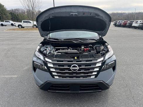 New 2026 Nissan Rogue SV image 9