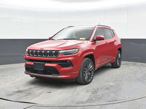 Used 2023 Jeep Compass Limited w/ Elite Group for (Red) Edition AWD/4WD image 4
