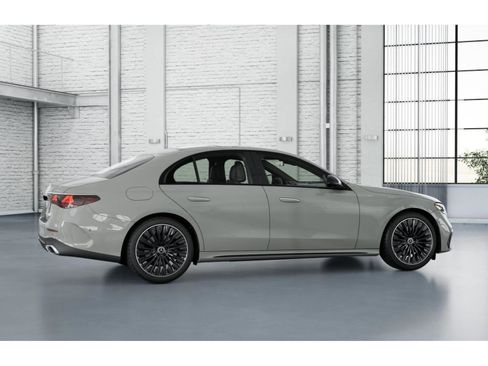 New 2026 Mercedes-Benz E 350 4MATIC Sedan image 18