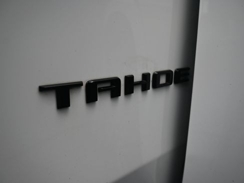 Used 2023 Chevrolet Tahoe LT w/ Luxury Package AWD/4WD image 43