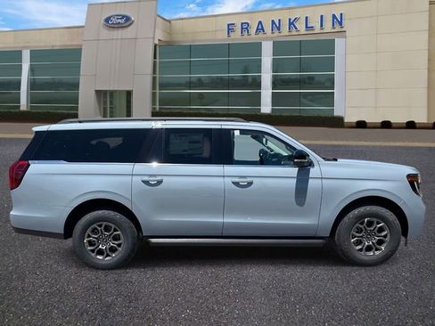 New 2026 Ford Expedition Max Active AWD/4WD image 8