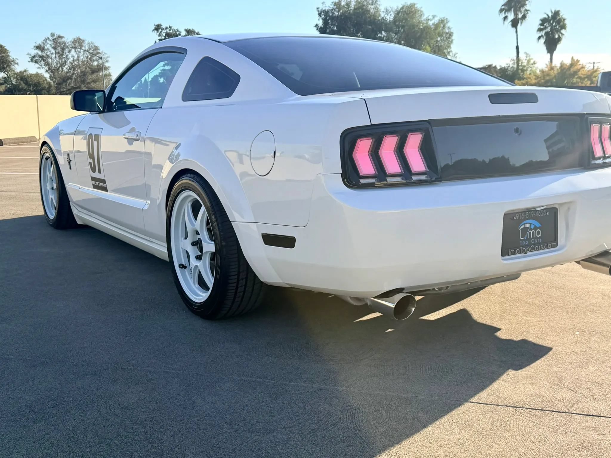 Used 2007 Ford Mustang Premium RWD image 21