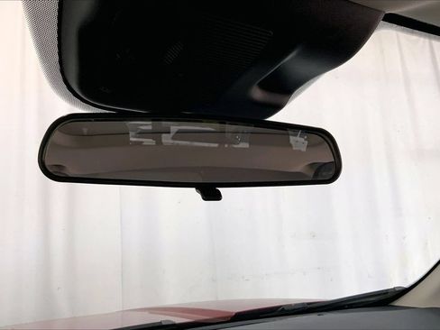 Used 2023 Ford Maverick XLT FWD image 17