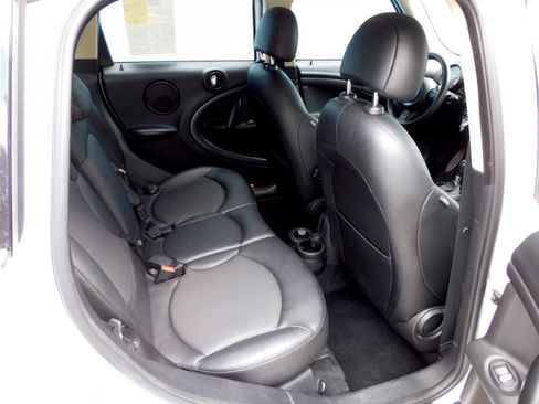 Used 2014 MINI Cooper Countryman S image 18