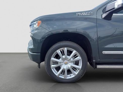 New 2026 Chevrolet Silverado 1500 High Country AWD/4WD image 16