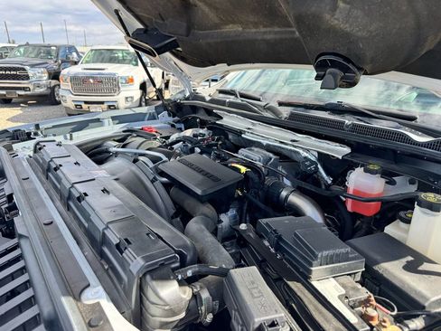 Used 2020 GMC Sierra 3500 Denali w/ Denali Ultimate Package AWD/4WD image 39