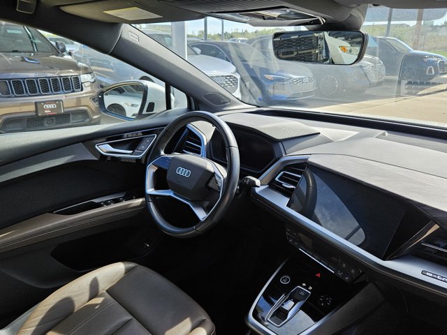 Used 2023 Audi Q4 e-tron Premium Plus w/ Premium Plus AWD/4WD image 9