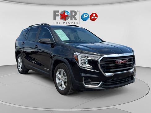 Used 2022 GMC Terrain SLE w/ Driver Convenience Package FWD image 7