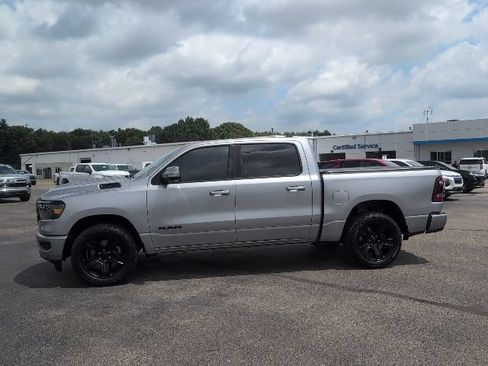 Used 2020 RAM 1500 Big Horn AWD/4WD image 3