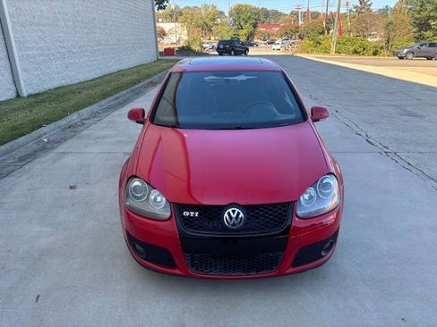 Used 2009 Volkswagen GTI 2-Door image 13