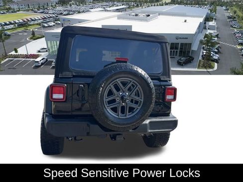 Certified 2023 Jeep Wrangler Sport AWD/4WD image 22