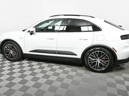 New 2025 Porsche Macan 4S Electric image 2