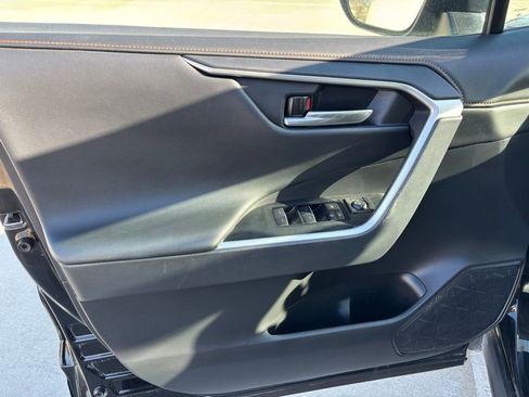 Used 2024 Toyota RAV4 Adventure image 17