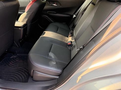 Used 2024 Toyota Prius Prime FWD image 15