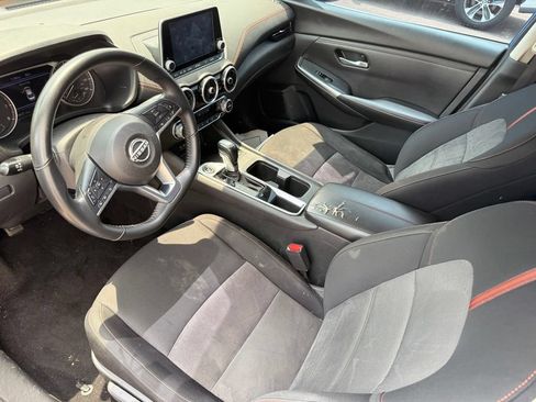 Used 2024 Nissan Sentra SR FWD image 16