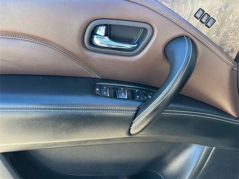 Used 2023 INFINITI QX80 Premium Select w/ Cargo Package image 27