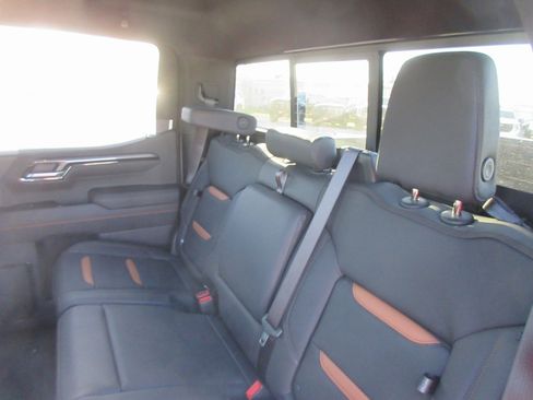 New 2026 GMC Sierra 1500 AT4 w/ AT4 Premium Package image 15