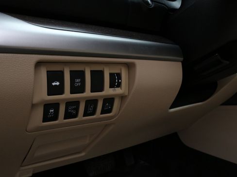 Used 2015 Subaru Legacy 2.5i Limited image 24