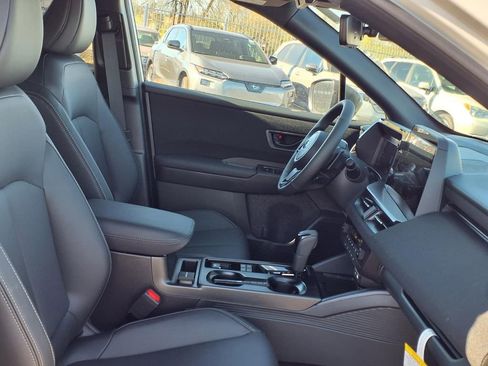New 2026 Subaru Outback Limited AWD/4WD image 15