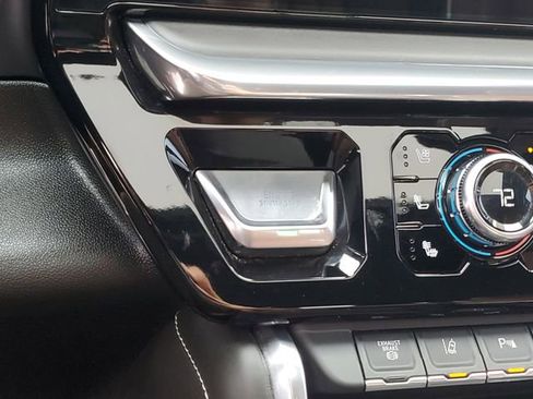 Used 2024 GMC Sierra 2500 Denali Ultimate image 20