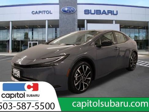 Used 2024 Toyota Prius Prime FWD image 6
