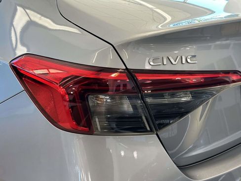 Certified 2022 Honda Civic Sport image 9