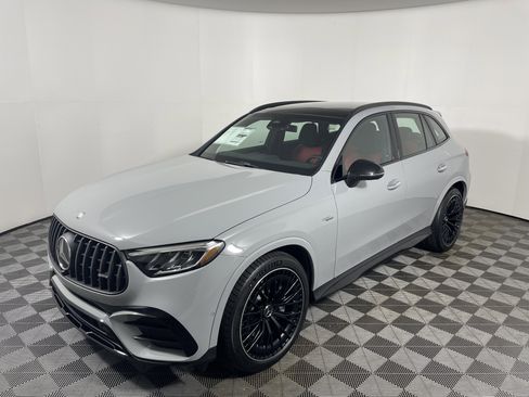 New 2026 Mercedes-Benz GLC 43 AMG 4MATIC image 9