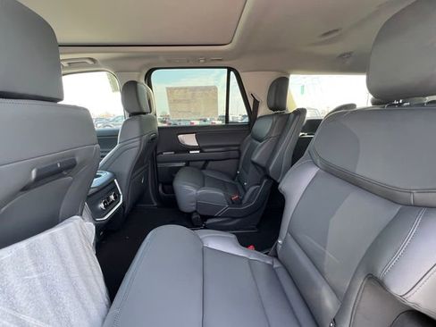 New 2026 Ford Expedition Max Active AWD/4WD image 17
