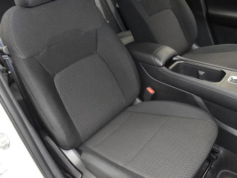 Certified 2025 Nissan Kicks S AWD/4WD image 24