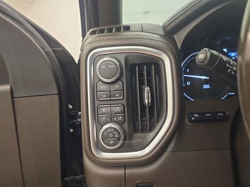 Used 2021 GMC Sierra 3500 Denali w/ Denali Ultimate Package AWD/4WD image 38