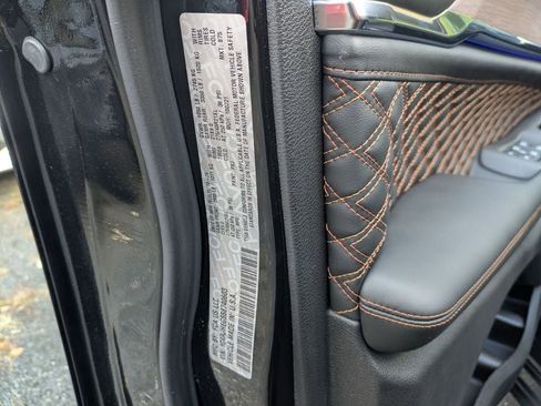 New 2025 Jeep Grand Cherokee Summit image 33