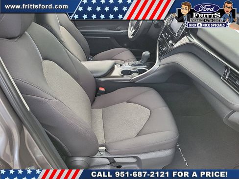 Used 2021 Toyota Camry LE FWD image 14