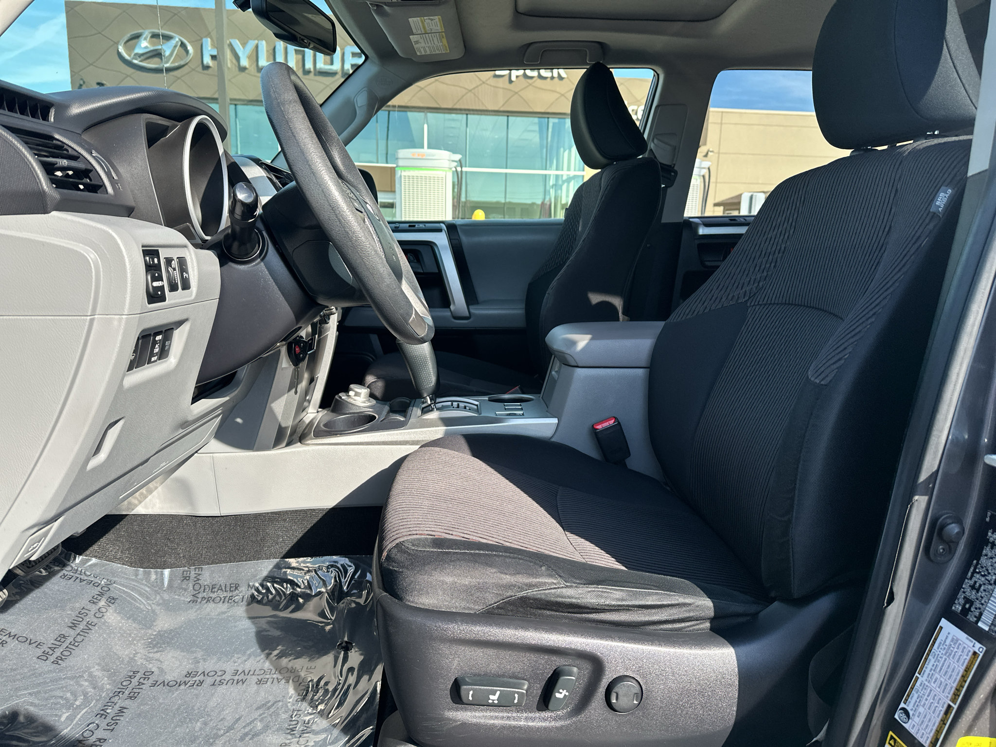 Used 2013 Toyota 4Runner SR5 w/ Convenience Pkg AWD/4WD image 13