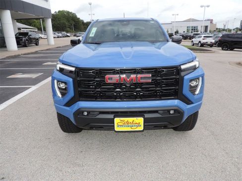 New 2025 GMC Canyon Elevation w/ Convenience Package image 2