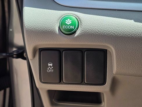 Used 2013 Honda CR-V LX image 45