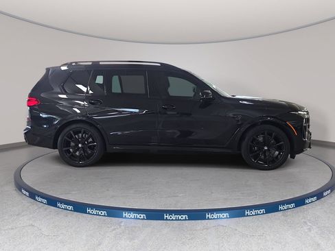 Certified 2025 BMW X7 M60i AWD/4WD image 6