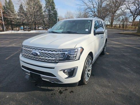 Used 2021 Ford Expedition Platinum image 2