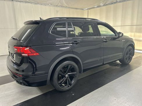 Certified 2023 Volkswagen Tiguan SE R-Line image 2