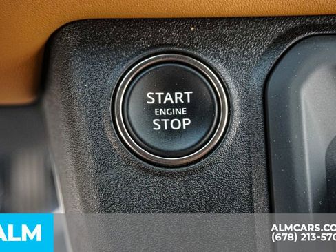 Used 2023 Land Rover Defender 130 SE AWD/4WD image 47