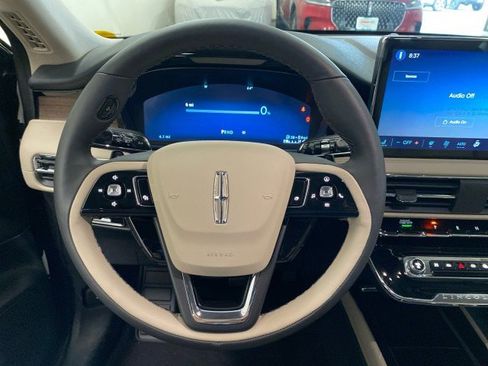 New 2025 Lincoln Corsair Grand Touring w/ Equipment Group 301A image 18