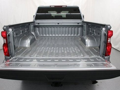 Used 2025 Chevrolet Silverado 2500 Custom w/ Custom Convenience Package image 7