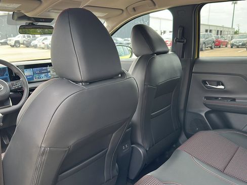 New 2025 Nissan Kicks SR w/ Illumination Package image 14