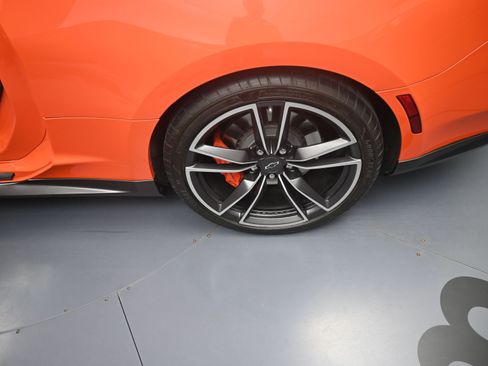 Used 2018 Chevrolet Camaro SS w/ Hot Wheels Edition image 18