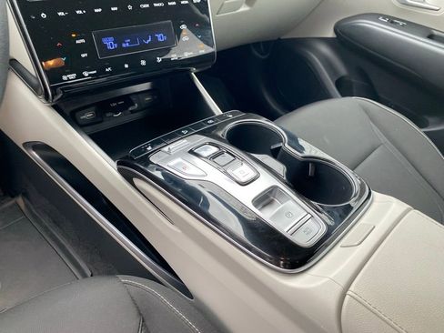 Used 2024 Hyundai Tucson Blue image 13