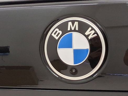 New 2026 BMW 740i 740i w/ Premium Package image 19