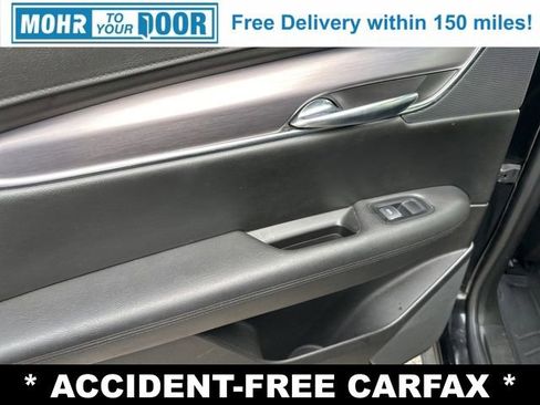 Used 2017 Cadillac XT5 Premium Luxury image 29