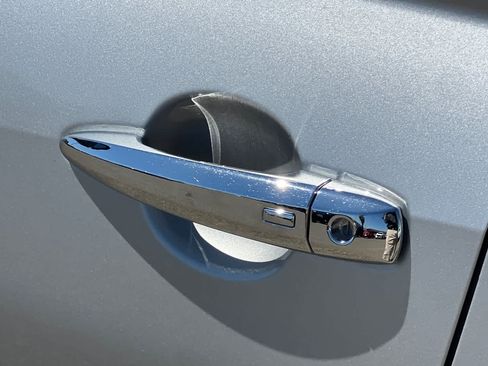 Used 2019 Nissan Altima 2.5 SL FWD image 10