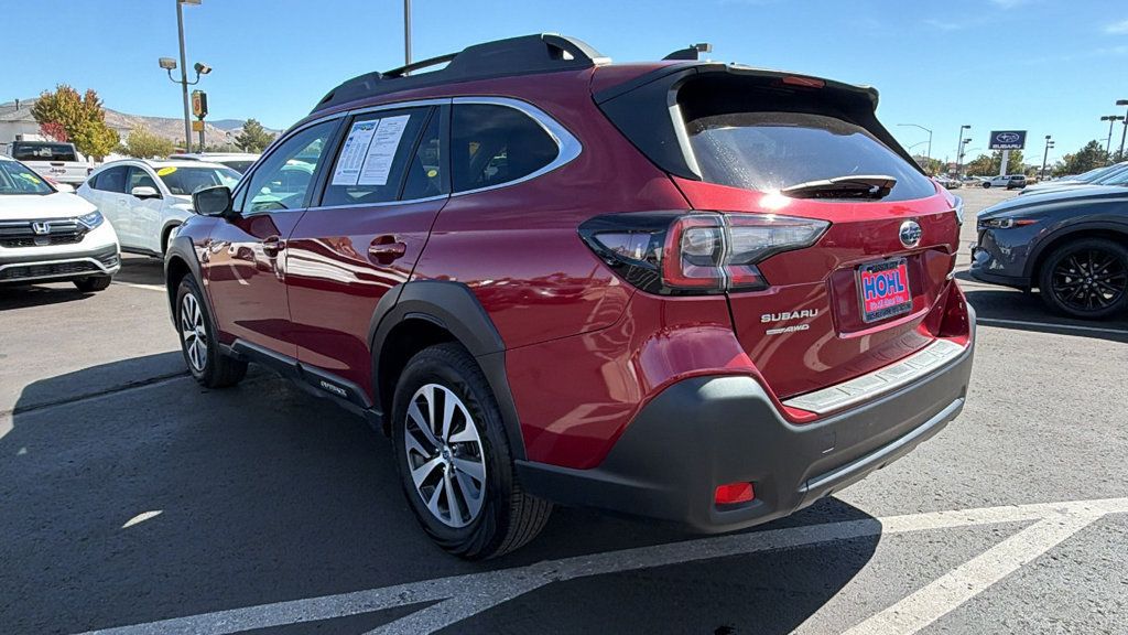 Used 2025 Subaru Outback Premium AWD/4WD image 5
