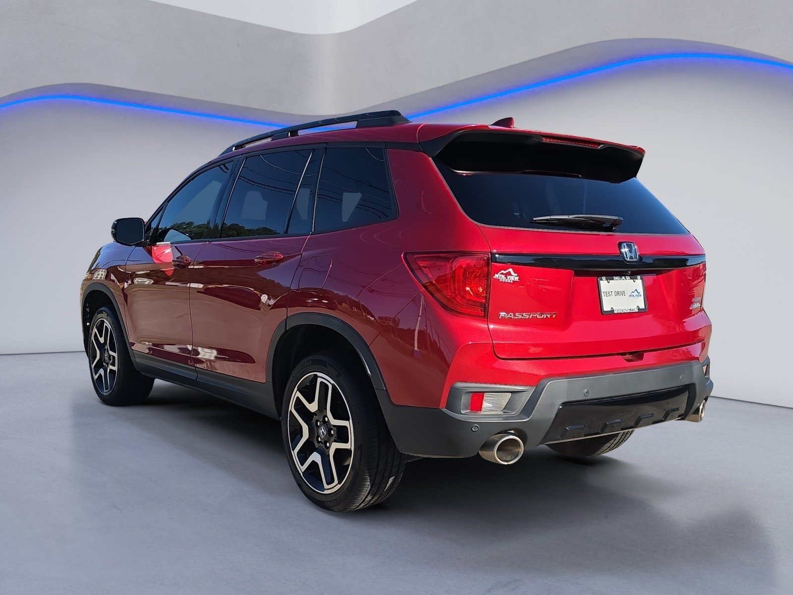 Used 2023 Honda Passport Elite image 3